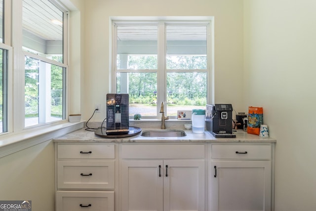 4384 Round Pond Rd, Lafayette, GA 30728 - kitchen featuring white cabinets