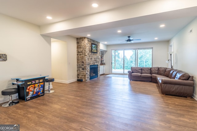 4384 Round Pond Rd, Lafayette, GA 30728 - living area featuring wood finished floors, a fireplace, a ceiling fan, and recessed lighting