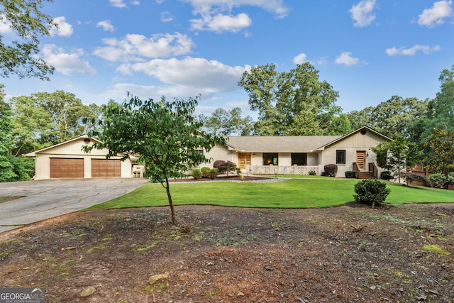 980 Casteel Rd, Powder Springs, GA 30127 - single story home with driveway and a front lawn