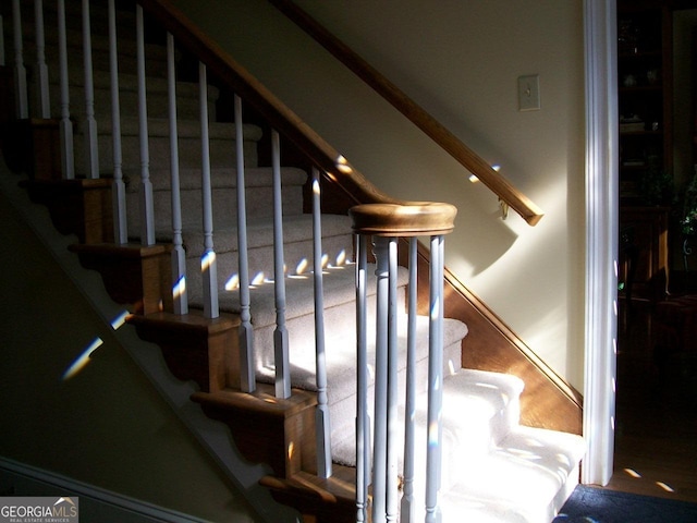 250 Tommy Aaron Dr, Gainesville, GA 30506 - view of stairway