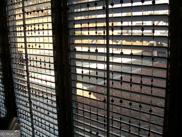 250 Tommy Aaron Dr, Gainesville, GA 30506 - detailed view of a gate