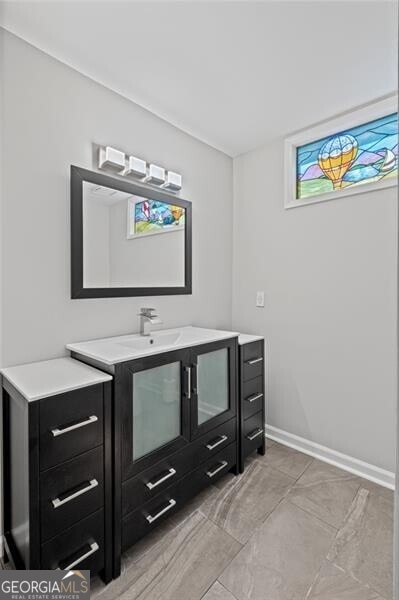1279 Colony Pl, Marietta, GA 30068 - bathroom featuring vanity and baseboards