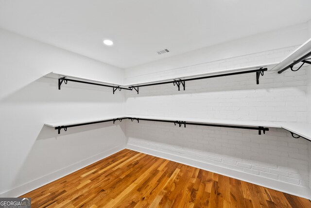 685 Pinecrest Dr, Athens, GA 30605 - spacious closet with light wood-style floors