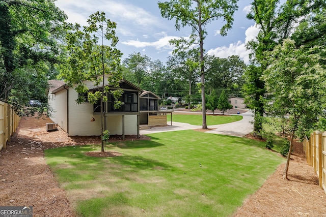 685 Pinecrest Dr, Athens, GA 30605 - fenced backyard with a sunroom