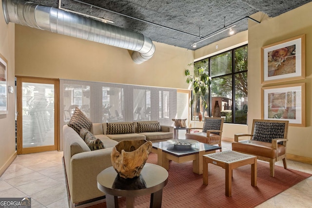 400 17th St NW Unit 2308, Atlanta, GA 30363 - lobby featuring a towering ceiling