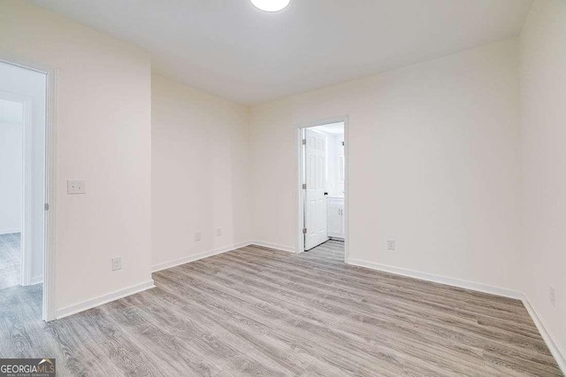 5215 Cordell St, Savannah, GA 31405 - spare room featuring wood finished floors and baseboards