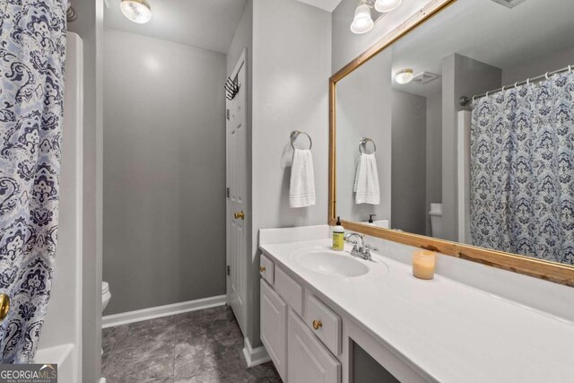 192 Sandhurst Ct, Suwanee, GA 30024 - full bath with vanity and a shower with curtain