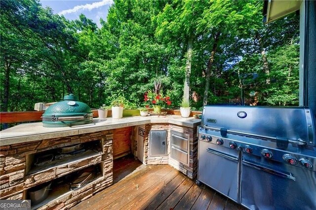 525 Avala Ct, Johns Creek, GA 30022 - view of patio / terrace with an outdoor kitchen and a deck