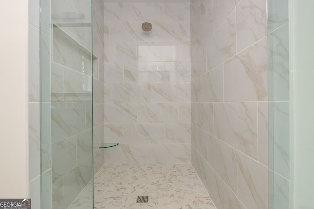 38 Mildred Pl NW, Atlanta, GA 30318 - bathroom with tiled shower