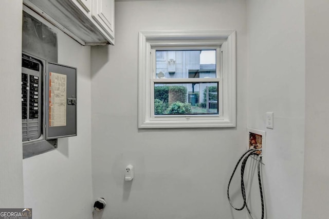 6221 Willow Run Rd, Peachtree Corners, GA 30092 - bathroom with electric panel
