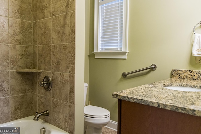 105 Maplecrest Ln SE, Rome, GA 30161 - full bath featuring vanity and shower / bath combination