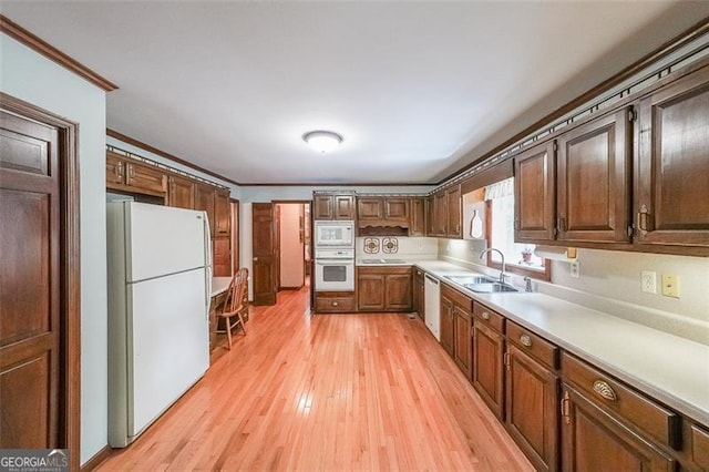 5754 Denton Cir, Peachtree Corners, GA 30092
