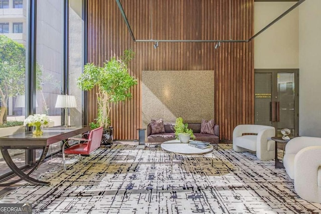 2575 Peachtree Rd NE Unit 15G, Atlanta, GA 30305 - common area with a towering ceiling