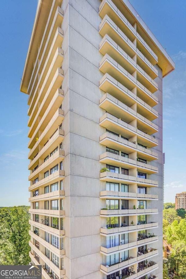 2575 Peachtree Rd NE Unit 15G, Atlanta, GA 30305 - view of building exterior