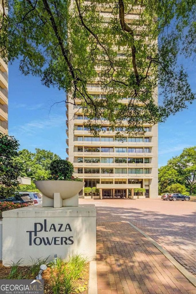 2575 Peachtree Rd NE Unit 15G, Atlanta, GA 30305 - view of property