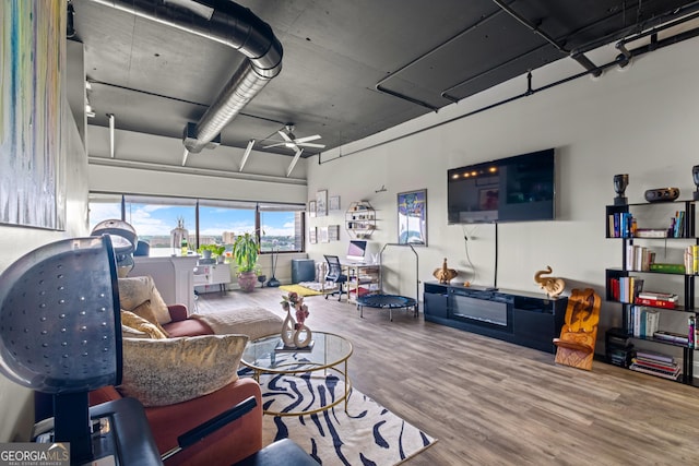 120 Ralph Mcgill Blvd NE Apt 1409, Atlanta, GA 30308 - living room with wood finished floors and ceiling fan