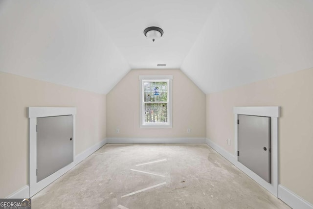 558 Holman Autry Rd, Danielsville, GA 30633 - bonus room with vaulted ceiling and baseboards
