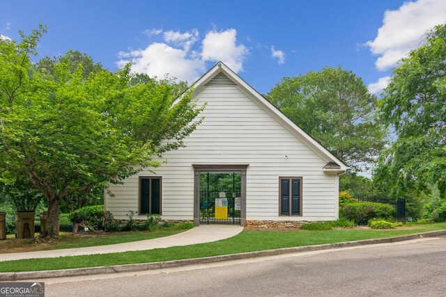 8085 River Chase Dr, Ball Ground, GA 30107
