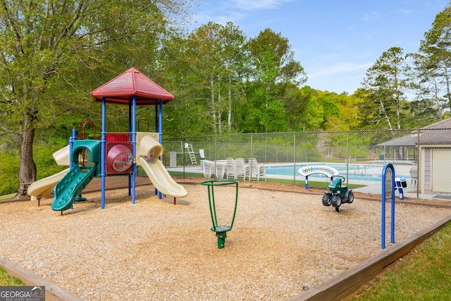 2240 Six Branches Dr, Roswell, GA 30076 - community play area featuring a community pool
