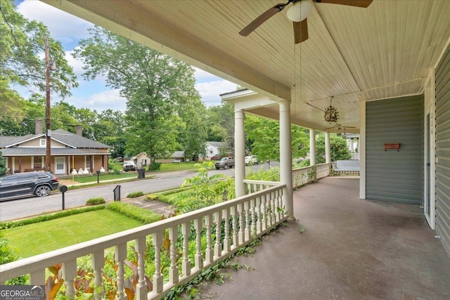 226 Noyes St, Cedartown, GA 30125 - porch with ceiling fan