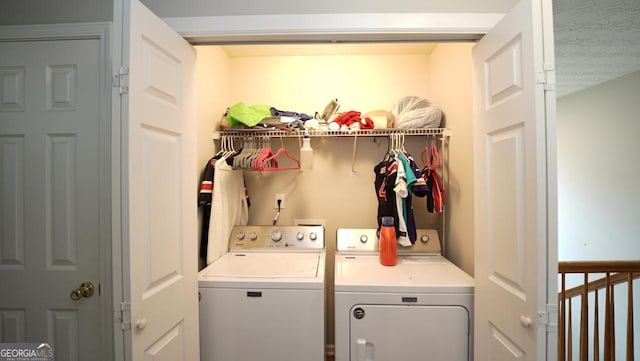 400 Silver Spring St, Dallas, GA 30157 - laundry room featuring washer and clothes dryer