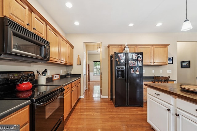 6521 Boulder Crest Ct, Flowery Branch, GA 30542 - kitchen featuring black appliances, light wood-type flooring, recessed lighting, wooden counters, and decorative light fixtures