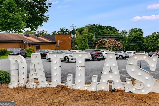 303 Hardee St, Dallas, GA 30132 - exterior view of parking