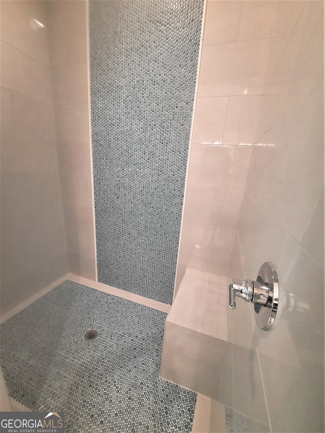 1330 Jackson Ridge Rd, Greensboro, GA 30642 - bathroom featuring a shower stall
