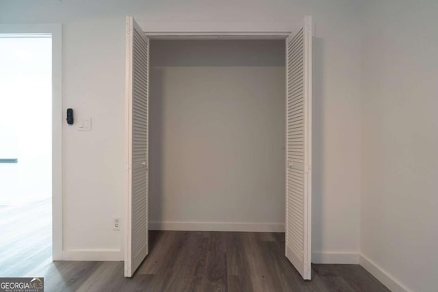 69 N Hearn Rd, Ellenwood, GA 30294 - view of closet