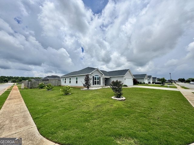 139 Raymond Cir, Warner Robins, GA 31088 - view of front facade featuring concrete driveway and a garage