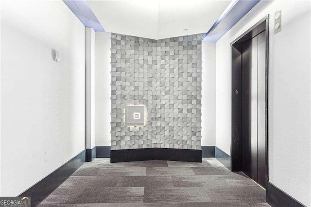 943 Peachtree St NE Unit 902, Atlanta, GA 30309 - hall featuring elevator