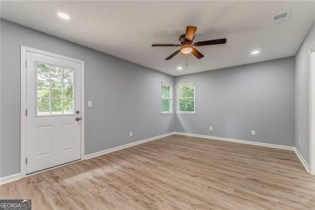 7074 Babbling Brook Dr, Jonesboro, GA 30236 - unfurnished room with light wood-style floors, a ceiling fan, and recessed lighting