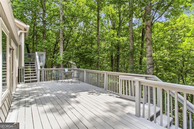 970 Pine Grove Pointe Dr, Roswell, GA 30075 - wooden deck with stairway