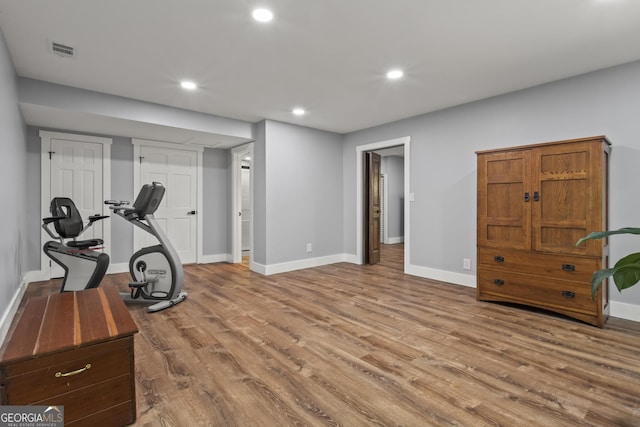 970 Pine Grove Pointe Dr, Roswell, GA 30075 - workout area featuring wood finished floors and recessed lighting