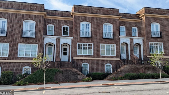 5139 Peachtree Rd, Chamblee, GA 30341 - view of front of property featuring brick siding