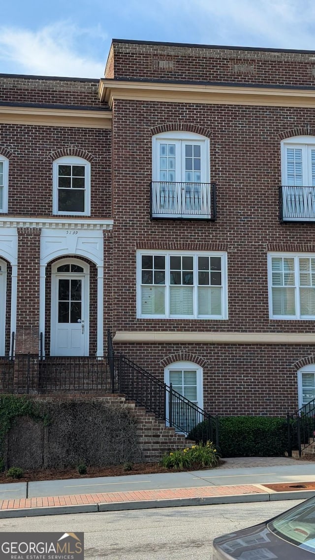 5139 Peachtree Rd, Chamblee, GA 30341 - view of front of home with brick siding