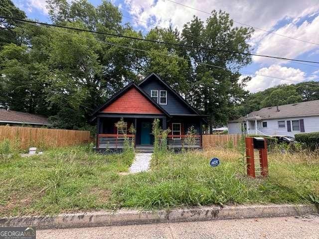1149 Tucker Pl SW, Atlanta, GA 30310 - bungalow-style home with a porch