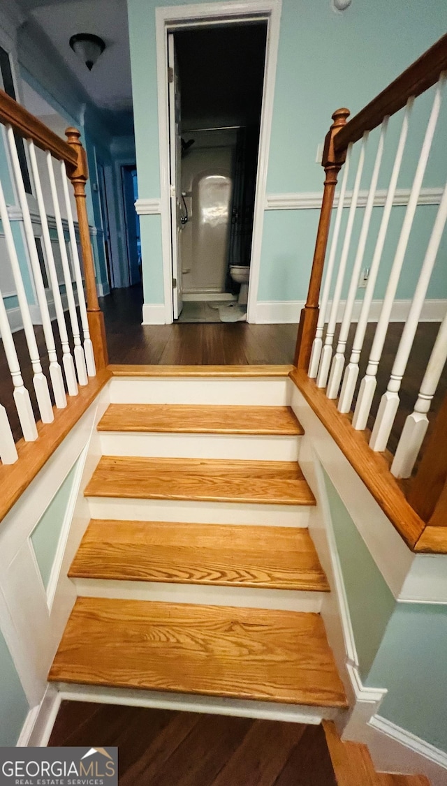 2481 Islands Hwy, Midway, GA 31320 - stairs with wood finished floors