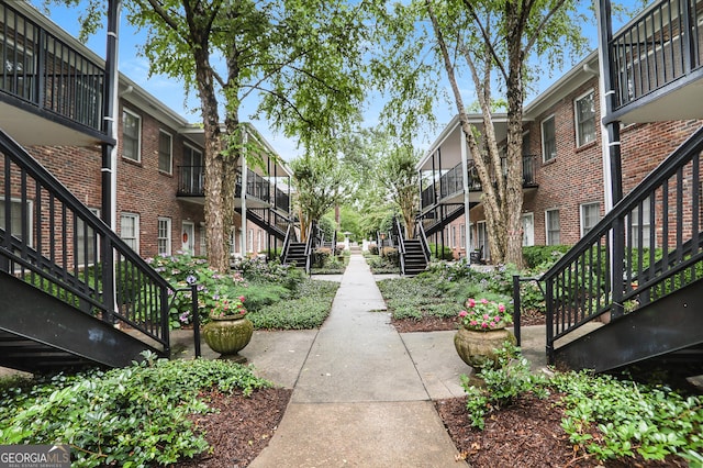 3675 Peachtree Rd NE Apt 24, Atlanta, GA 30319 - view of property's community with stairs