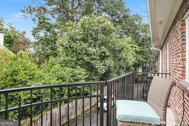 3675 Peachtree Rd NE Apt 24, Atlanta, GA 30319 - view of balcony