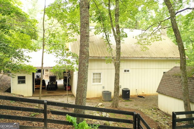 317 Running Deer Rd, Cleveland, GA 30528 - back of property featuring a metal roof