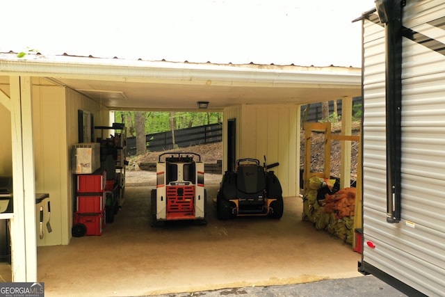 317 Running Deer Rd, Cleveland, GA 30528 - view of garage