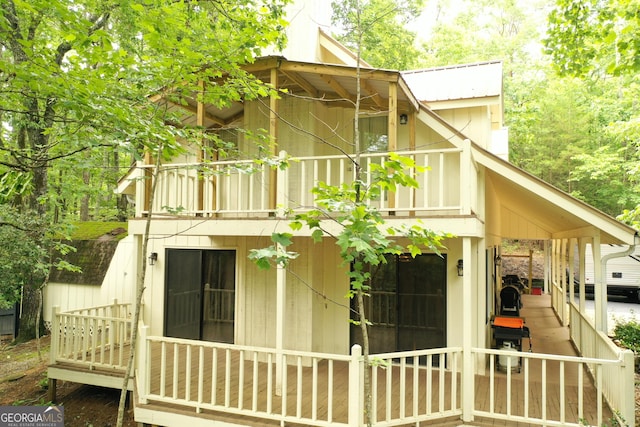 317 Running Deer Rd, Cleveland, GA 30528 - rear view of property featuring a balcony