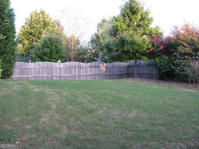 13565 Weycroft Cir, Alpharetta, GA 30004 - view of fenced yard