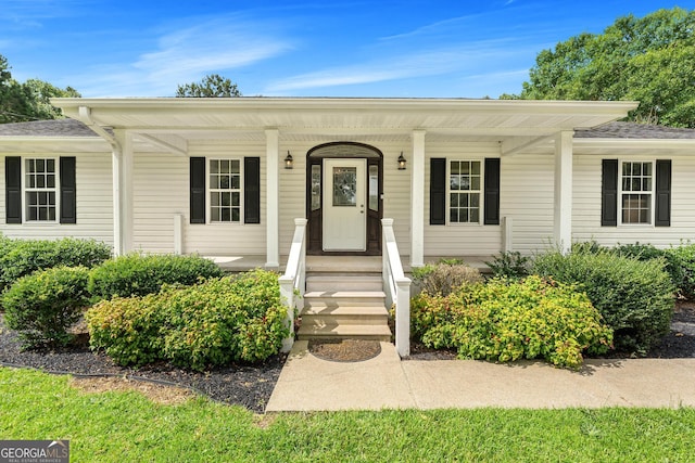 665 Center Of The World Rd, Canon, GA 30520 - entrance to property with a porch