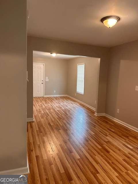 519 Roy St SW, Atlanta, GA 30310 - unfurnished room with wood finished floors
