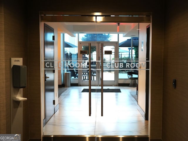 400 Peachtree St Unit 3412, Atlanta, GA 30308 - hallway featuring french doors