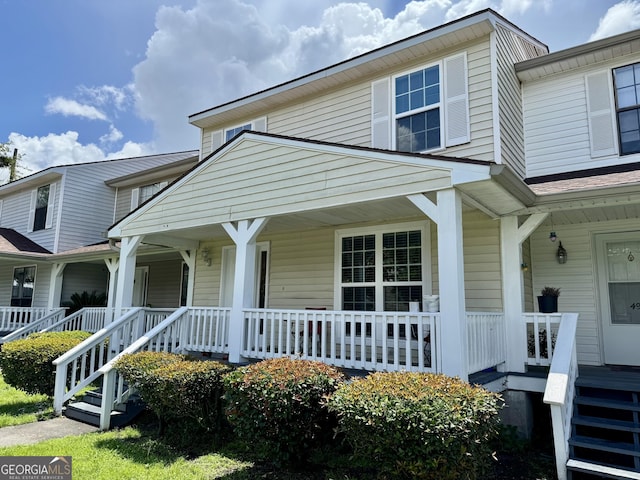 912 Pineland Ave Apt 50, Hinesville, GA 31313 - multi unit property featuring a porch
