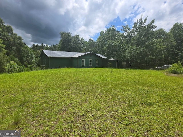 1048 Seals Rd, Dallas, GA 30157 - view of green lawn