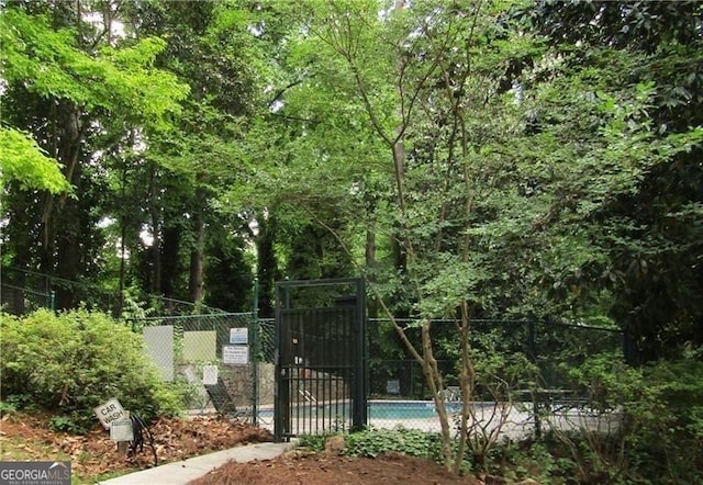 1131 Clairemont Ave Unit B, Decatur, GA 30030 - gate featuring a community pool